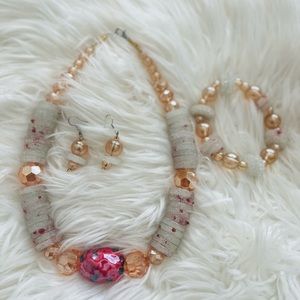 BRAND NEW HANDMADE BEADED STATEMENT JEWELRY SET ** ICE PINK STONE**